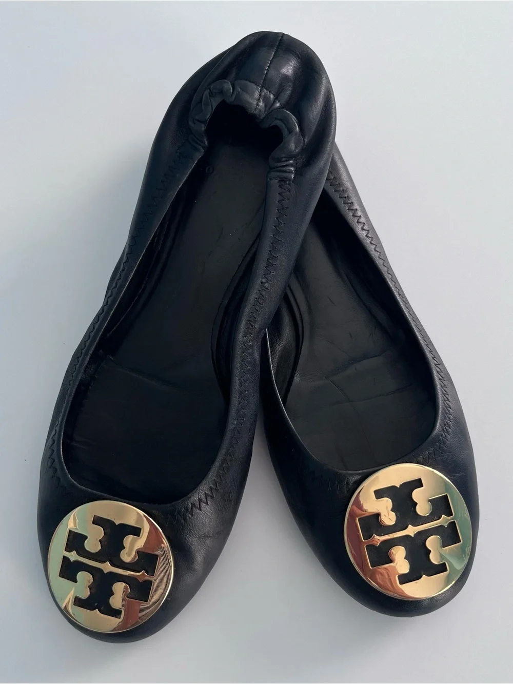 Tory Burch Black Leather Ballet Flats with Gold Logo Medallion